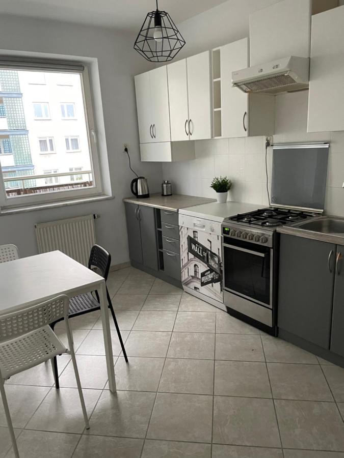 Pokój Trzyosobowy typu Basic ze wspólną łazienką - Photo 3
